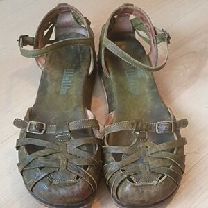 GeeWaWa Green Tie Dye Leather Sandals